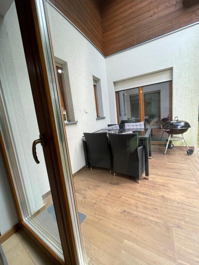 Apartament Przy Lesie Chojno-Blota Wielkie Exterior photo
